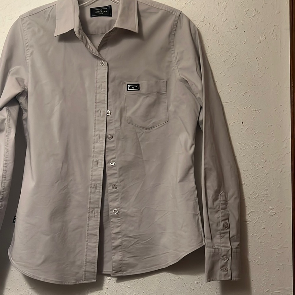 Kimes women’s button down size small